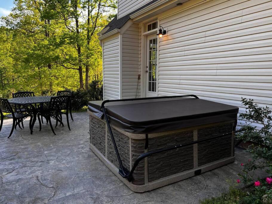 Primrose Cottage - Private Lake, Hot Tub, Atv Trails Mena Exterior photo